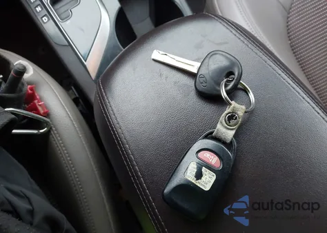 2012 Hyundai Tucson Gls from USA, damaged, VIN KM8JUCAC9CU417872